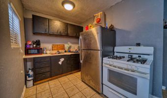 107 S Eighth St, Carlsbad, NM 88220