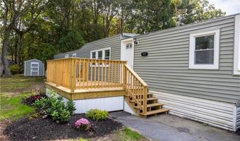 17 Park Ln, Coventry, RI 02816