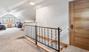 1107 Harding Ave, Ames, IA 50010