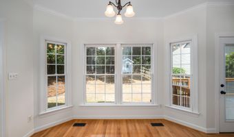 407 Maple Creek Ct, Apex, NC 27502