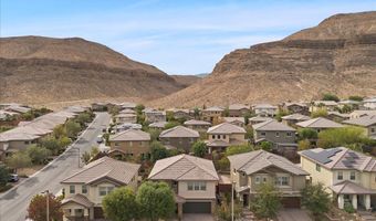 5735 Oak Bend Dr, Las Vegas, NV 89135