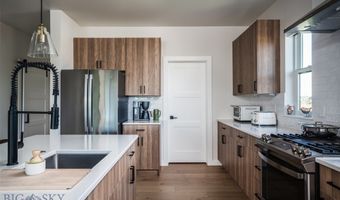 1698 Ryun Sun Way, Bozeman, MT 59718