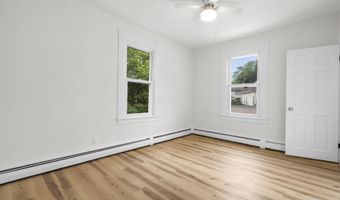 18 Park St, Bristol, CT 06010