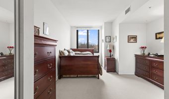 2451 MIDTOWN Ave 1413, Alexandria, VA 22303