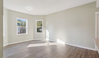 715 Grand Ave, Ames, IA 50010