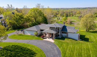 899 Skyevale NE, Ada, MI 49301