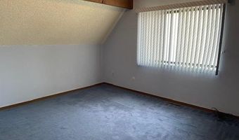 1020 Carriage Ln, Casper, WY 82609