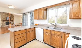 3126 Fairhaven Ct, Ann Arbor, MI 48105
