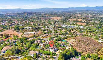2477 Saffron Gln, Escondido, CA 92029