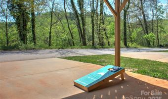 12 Upstream Way, Asheville, NC 28806