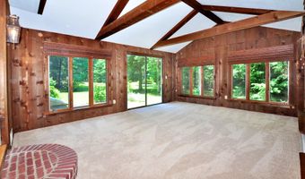 220 Arch Rd, Avon, CT 06001