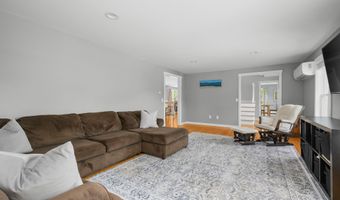 284 Bragg's Ln, Barnstable, MA 02630