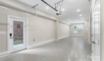 743 Anderson St, Charlotte, NC 28205