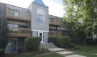 126 S La Londe Ave, Addison, IL 60101