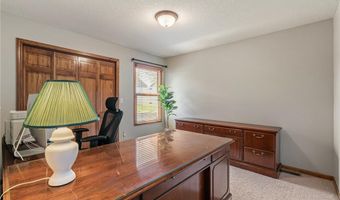 16011 Cedar St, Basehor, KS 66007