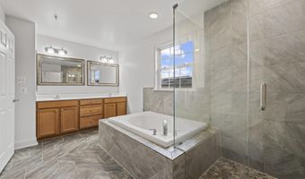 5510 DOUBS Rd, Adamstown, MD 21710