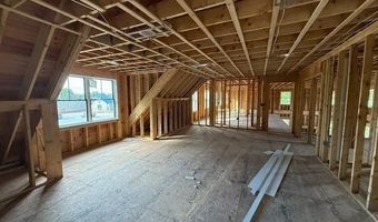 66 S Main St, Berkley, MA 02779