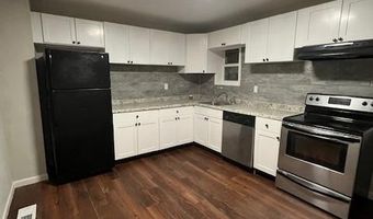108 N Main St, Batesville, IN 47006