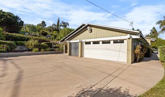 590 Alosta Dr, Camarillo, CA 93010
