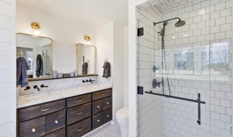 66300 White Rock Loop, Bend, OR 97703