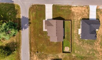 105 Skylar Dr, Auburn, KY 42206