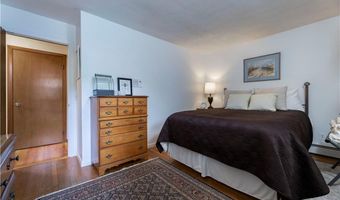 165 Kent Dr, East Greenwich, RI 02818