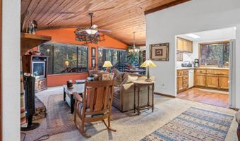 729 Dawyn Dr, Arnold, CA 95223