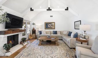 5 Country Gln, Fallbrook, CA 92028