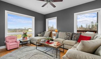 15093 Sunshine Ridge Rd, Anderson, CA 96007