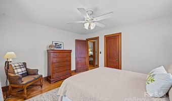 495 Fairview Rd, Asheville, NC 28803