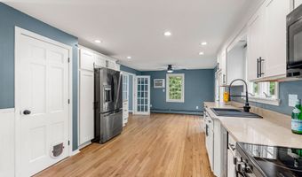 41 Gault Rd, Bedford, NH 03110