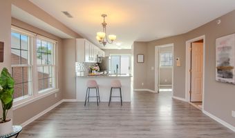 1892 Lindsay Ln, Ann Arbor, MI 48104