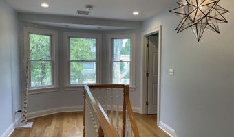 34 Suburban Ave, Cos Cob, CT 06807
