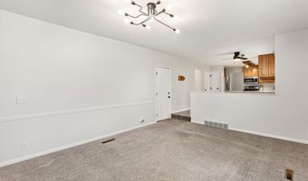 1421 NW Pebble Dr, Ankeny, IA 50023