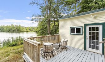 49 Sebbins Pond Dr, Bedford, NH 03110