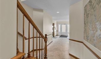 660 Youngs Rd E, Amherst, NY 14221