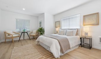 842-850 Valley Ave, Solana Beach, CA 92075