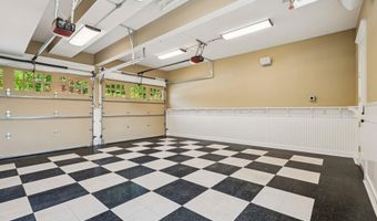 1 Willowbrook Ct, Bedford, NH 03110