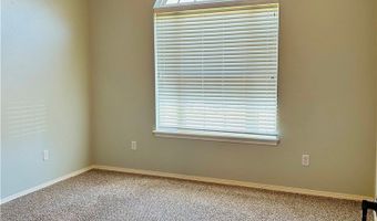 15 Mills Dr, Bella Vista, AR 72714