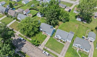 1029 W College Rd, Alliance, OH 44601