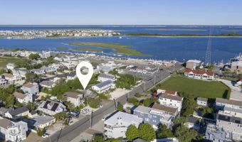 18 W 7TH St, Barnegat Light, NJ 08006
