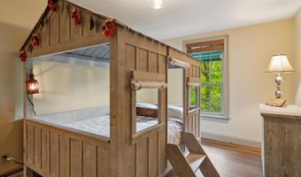 5685 VT Route 12, Barnard, VT 05031