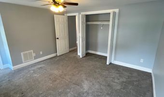 112 E MAIN St, Felton, DE 19943
