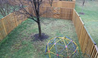 24651 KINGS CANYON Sq, Aldie, VA 20105