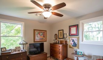 344 Gibson St, Abingdon, VA 24210