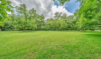 3104 Leggett Dr, Albany, GA 31721