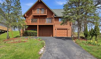 23278 W Lake Shore Dr, Antioch, IL 60002