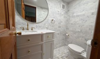 91 W 57TH St, Bayonne, NJ 07002