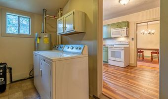 303 E Main St, Abingdon, VA 24210