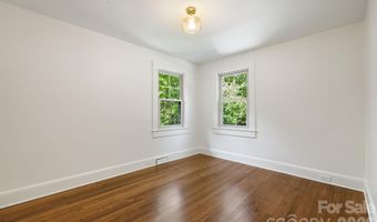 107 Beverly Rd, Asheville, NC 28805